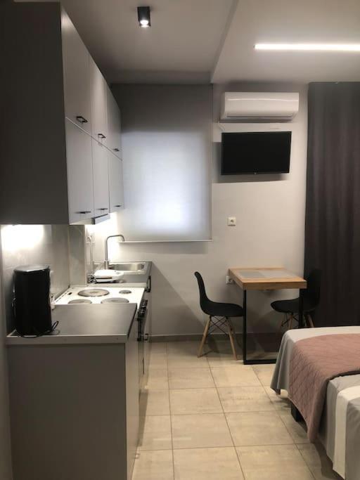Appartamento Vv Cosy Host 1 Larissa Esterno foto